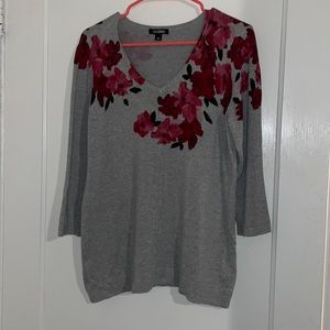 Roz & Ali gray/pink/floral sweater